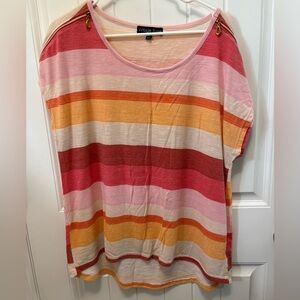 Vintage Rose striped Dolman Sleeve T-Shirt with zipper shoulder detail. Size 1X
